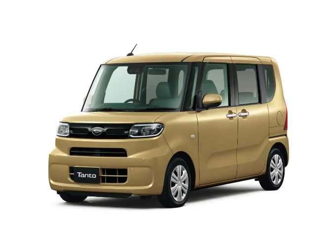 タントのテールランプカバー破損の交換対応方法