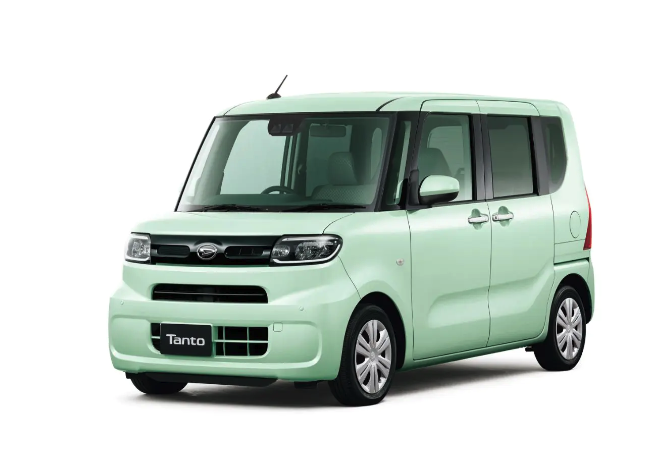 タントの給油口の開け方とレバーの場所は?旧型・新型別に徹底解説
