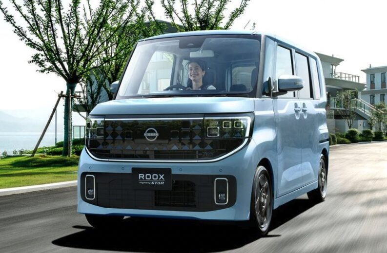 ルークスのフルフラットを活用した車中泊のやり方